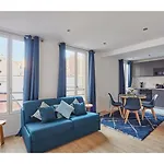 Residence Porte Maillot Arc De Triomphe By Studio Prestige